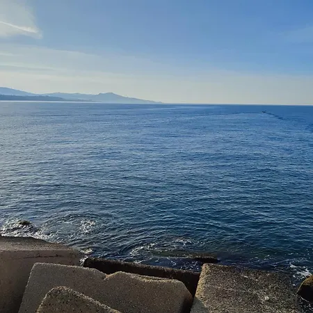 Laperlapartment Holiday home *